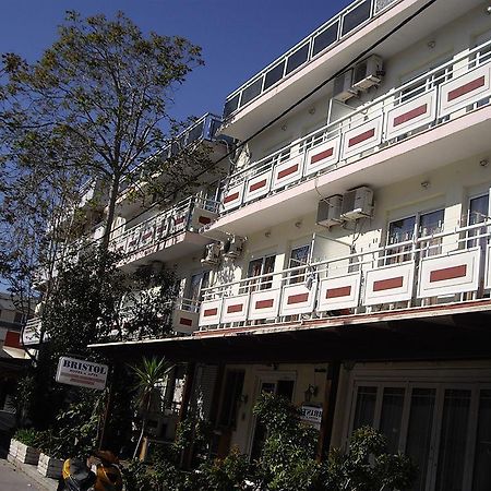 Bristol Apartments Cidade de Kos Exterior foto